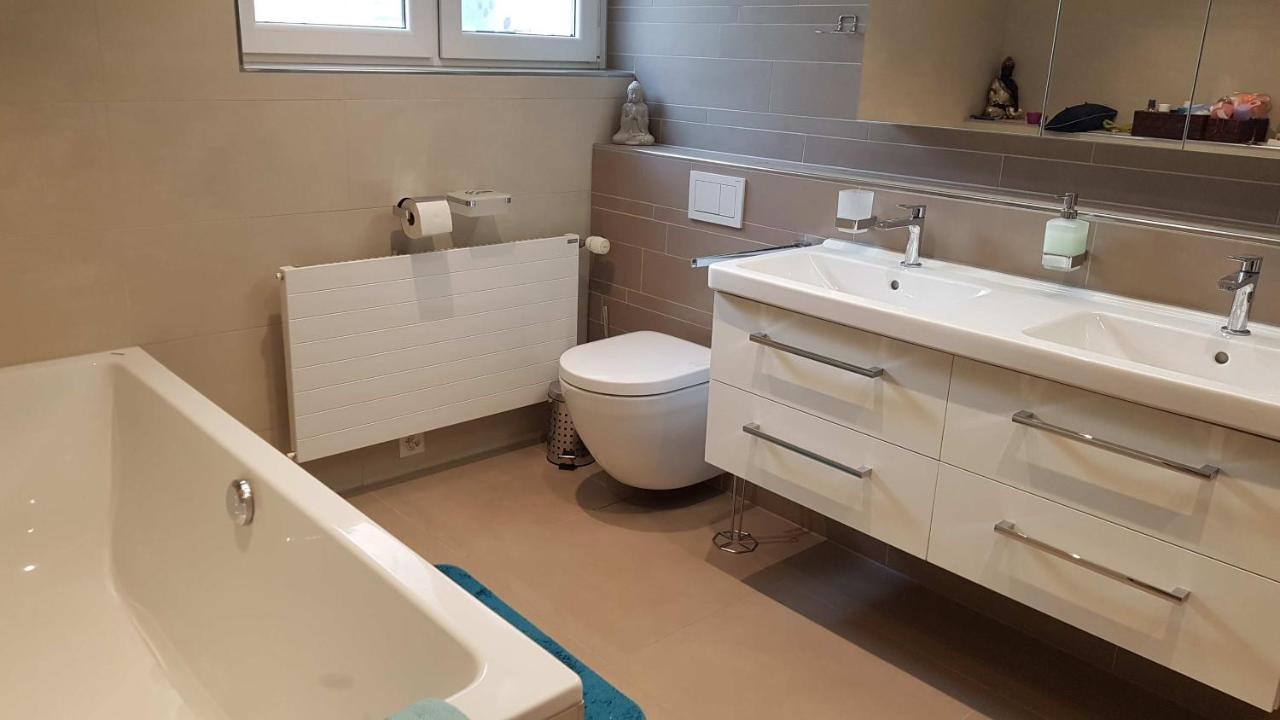 Ahornwohnung, Ruhige Lage, Naehe Bahnhof Und Zentrum Buchs  Zewnętrze zdjęcie